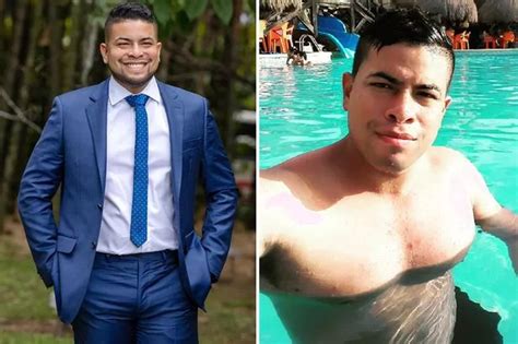 Racy Streamer Amouranth Releases Assistant Sex Toy That S Moulded From Her Genitalia Daily Star