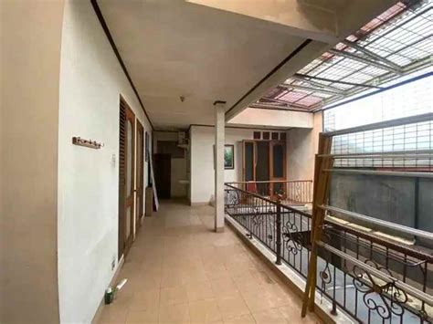 Rumah Mewah Dalam Komplek Elite Billymoon Pondok Kelapa Jakarta Timur