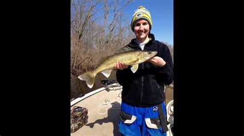 Peshtigo River Spring Walleyes 4 12 15 Youtube