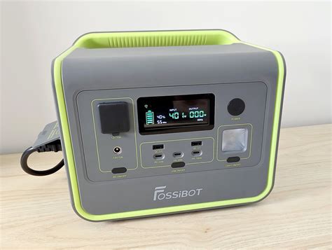 Test station électrique solaire FOSSiBOT F800 SP200 petite et pratique