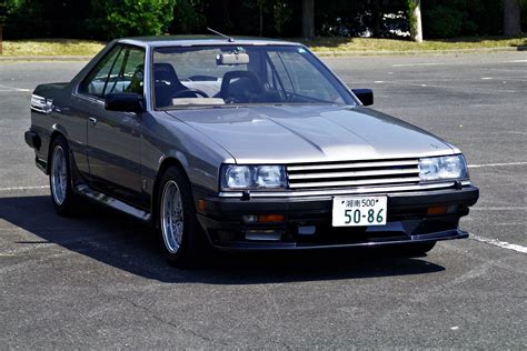 NISSAN SKYLINE 2000 TURBO RS (R30)