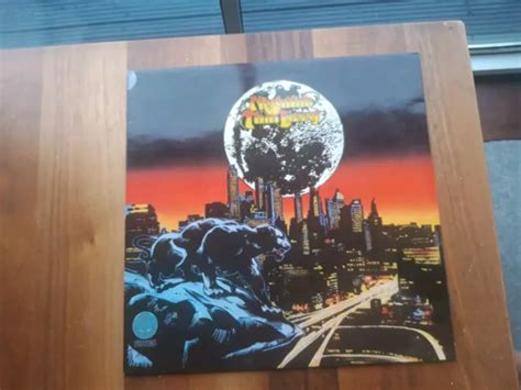 THIN LIZZY Nightlife UK Orig Vertigo Vinyl LP NM EX 1Y 2Y Laminated