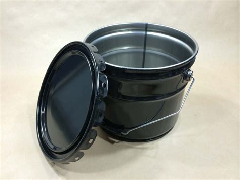 35 Gallon Unlined Steel Bucket Cscp2 27 01 And Lug Cover Cscc 85 01lc