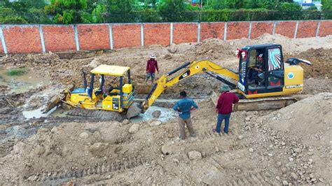 Omg Incredible Bulldozer Stuck In Lake Take Excavator Recovery And