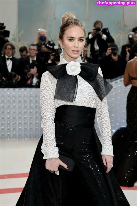 Emily Blunt Emily Blunt Twogirlsoneblunt Nude OnlyFans Photo The Fappening Plus