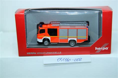 Herpa Mercedes Benz Atego Ziegler Z Cab Hlf Luminous Red