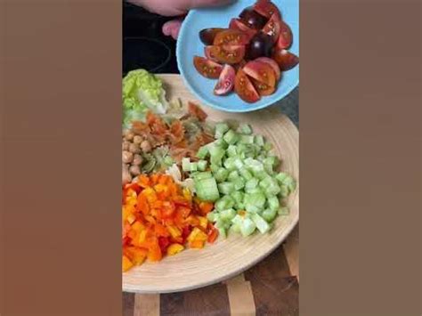 Салат с макаронами, нутом и овощами - YouTube
