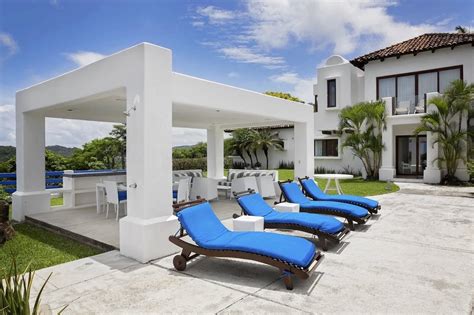 Stunning 7 Bedroom Ocean View Luxury Mansion For Sale In San Juan Del