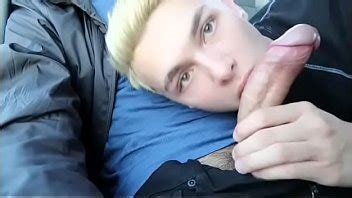 Cayendo En La Boca De Los Superdotados Dentro Del Autob S Xvideos