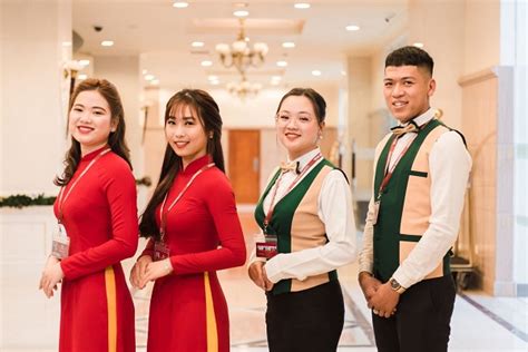 Top Ng Nh Hot Hi N Nay V T Ng Lai T I Vi T Nam Vuihoc Eu Vietnam Business Network Evbn