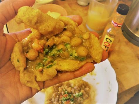 Trinidad Doubles - the definitive vegetarian Street Food