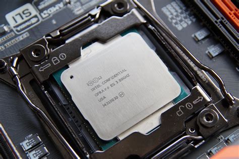 Intel Core i7-5960X – Hartware