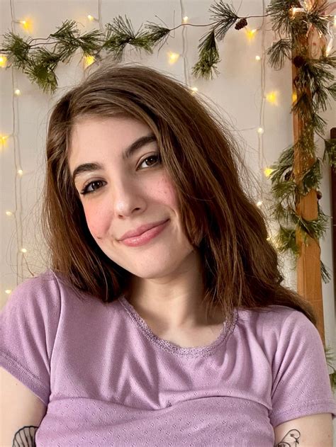 Emma Clark – Medium