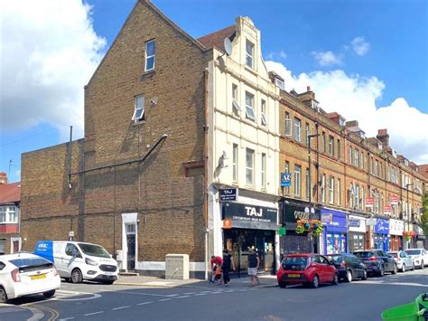 Churchfield Road W3 6by Restaurant To Rent £1625 Pcm £375 Pw