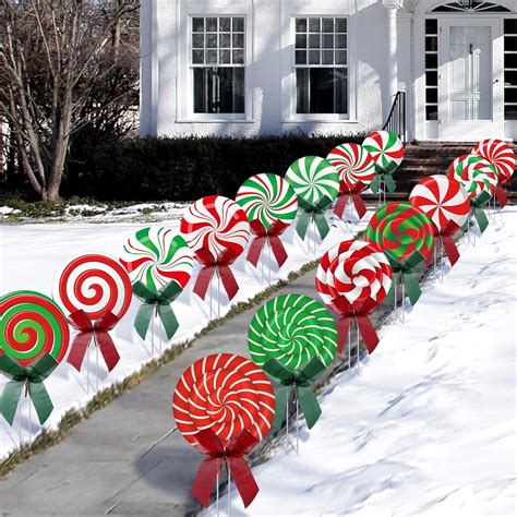 21 Best Outdoor Christmas Decorations