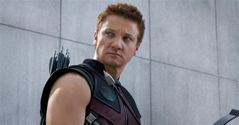 ‘Avengers’ Star Jeremy Renner Returns Home After Snow Plow Accident