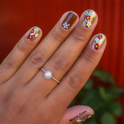 Fall Inspired Floral Nailart Design Instagramstyledfloral Floral