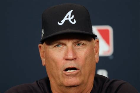 Braves sign manager Brian Snitker through 2023 season - UPI.com