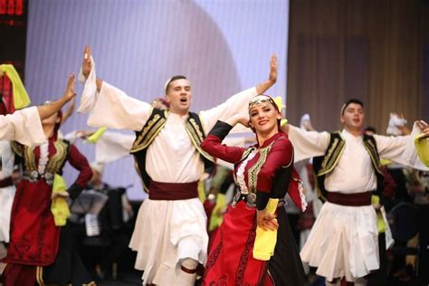 Pin By Albanien Europe Illlyrians Arb On Albania Folk In Fair