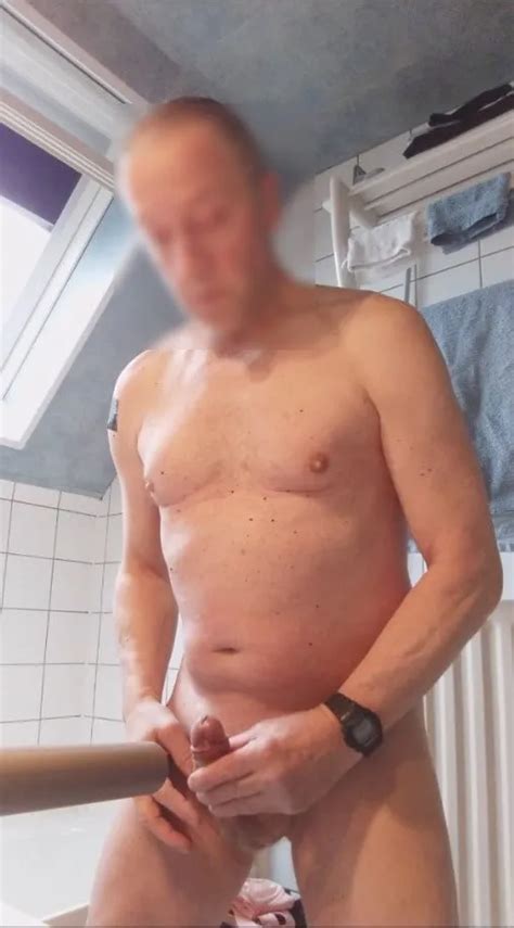 Exhibitionist Vacuum Machinefuck Milkingmachine Cumshut Nude Pics