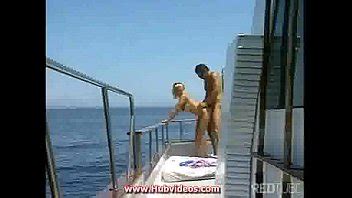 Jugar Con La Polla En El Barco XVIDEOS