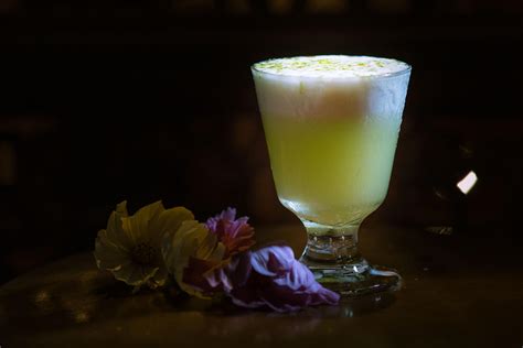 FREEHAND CHICAGO - BOOK MODERN ACCOMMODATION IN THE HEART OF CHICAGO