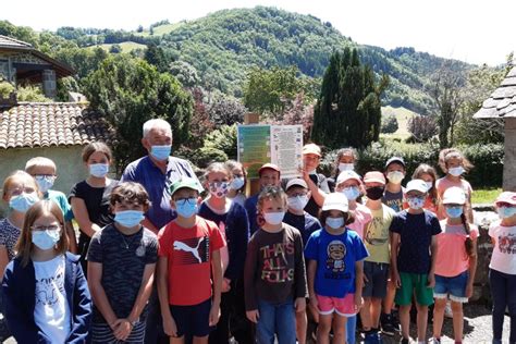 Cantal La Vall E Des Po Tes Va T Elle Rena Tre Laroquevieille