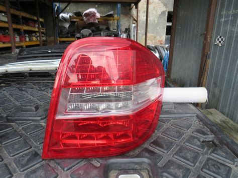 Lampa Tylna Prawa A Mercedes W Ml