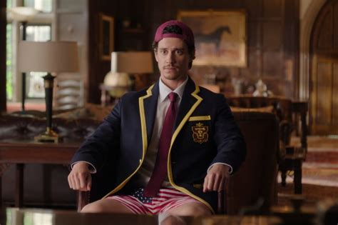 Muito Esforçado Nova série do Prime Video é o programa mais gay de todos diz criador CinePOP