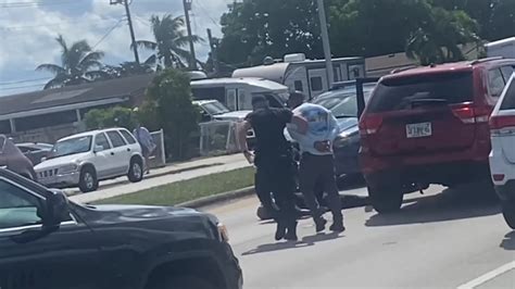 Tiroteo Que Dejó Un Muerto En Calle De Hialeah Habría Sido Por