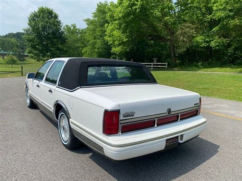 1995 Lincoln Town Car Signature - Only 56,500mls! - Used Lincoln Town ...