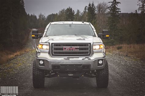 Camo Wrapped Lifted Gmc Sierra 1500 On Xd Off Road Wheels — Gallery