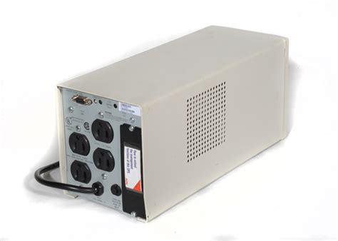 APC Smart-UPS – SU700NET | Constant Power