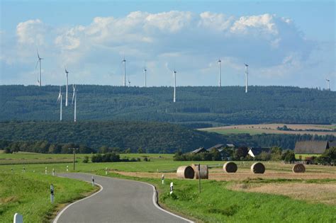 Vier D Rfer Ein Windpark Solidarprojekt Im Hunsr Ck Nimmt H Rde