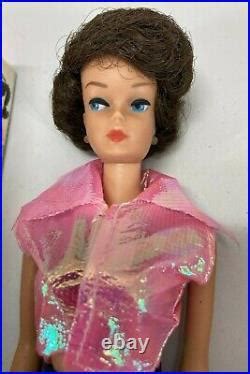 Vintage Original Barbie Doll With Box Stand Brunette Bubble Cut Retro Japan Outfit Vintage