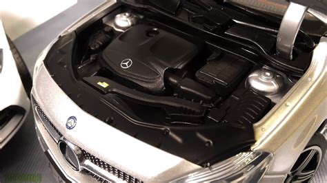 Mercedes-Benz A-Klasse "Past & Present" (W177 & W176)...DE by Norev ...
