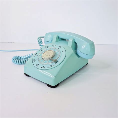 Retro Western Electric Aqua Blue Rotary Dial Phone Vintage Bell