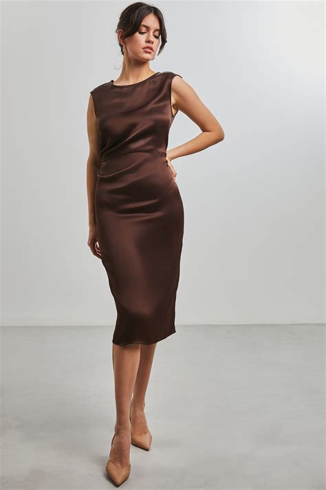 Платье-футляр Neohit 650970003 цены в Москве, купить одежду, каталог ...