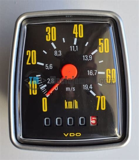 Vintage analog bicycle VDO speedometers | Maciejewski.com