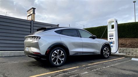 Ricarica Ford Mustang Mach E Quanto Costa Il Pieno Test Driver