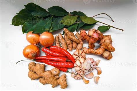 Collection of different vegetables isolated on white background. Various ingredients. 14326959 ...