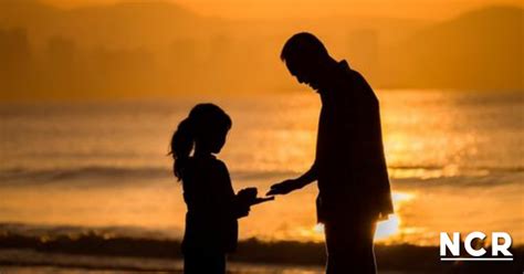 Una niña de 10 años defendió a su tío gay de sus abuelos homofóbicos NCR Noticias Noticias