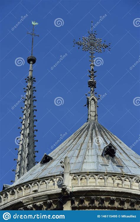 Notre Dame De Paris De Cath Drale Image Stock Image Du Bleu Gothique