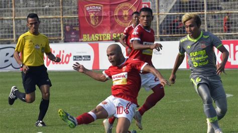 Saksikan Link Live Streaming Badak Lampung Vs Rans Cilegon Fc Sedang