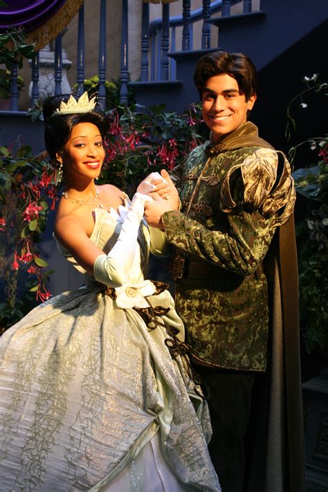 Tiana And Naveen 10 Tiana And Naveen Disney Princesses And Princes