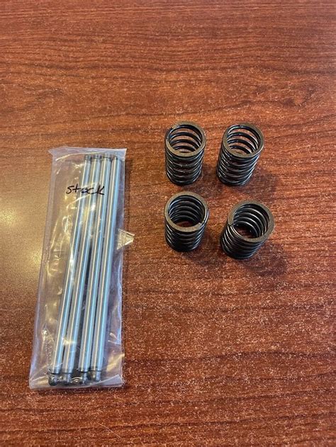 Predator Cc Hp New Oem Push Rod And Valve Spring Set