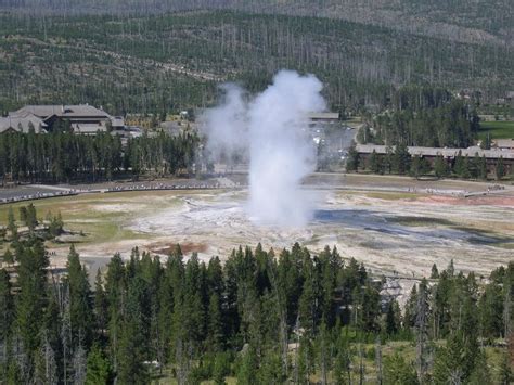 Yellowstone National Park Wyoming | Yellowstone National Park, WY ...