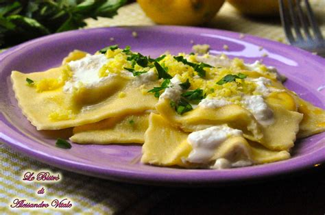 Ravioli Ricotta E Limone Ricotta Ravioli Pasta Fresca Gnocchi