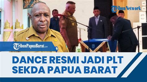 Momen Pelantikan Dance Sangkek Jadi Plt Sekda Papua Barat Begini Pesan