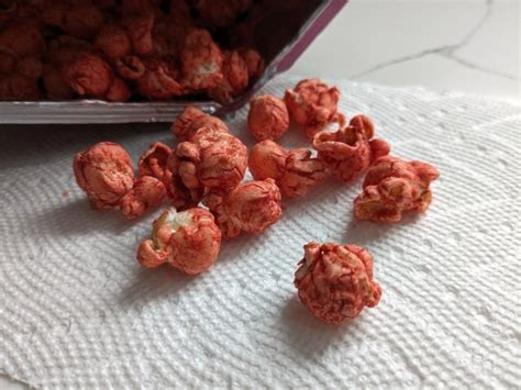 Review Cinnamon Sugar Flamin Hot Cheetos Popcorn